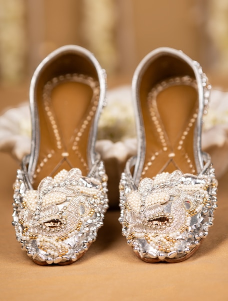 Juttis-ACCESSORIES