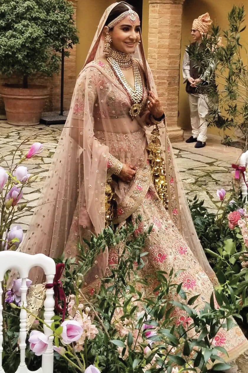 sabyasachi pink bridal lehenga