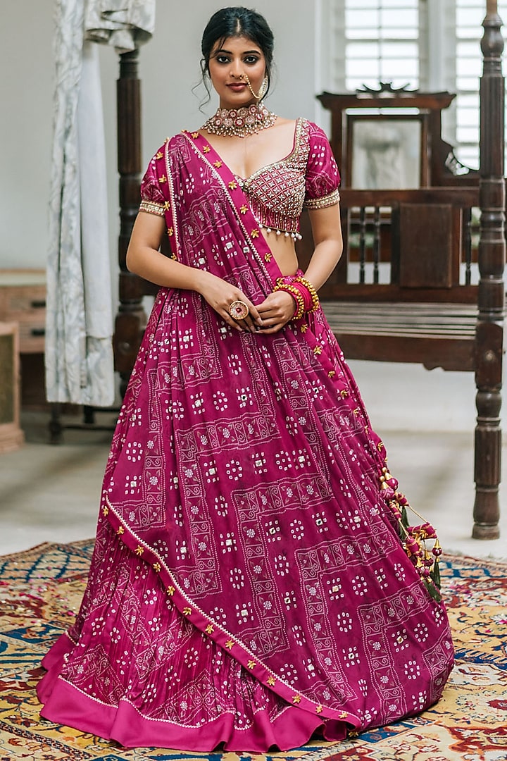 Magenta Silk Printed Wedding Lehenga Set by Studio Bagechaa at Pernia's Pop Up Shop