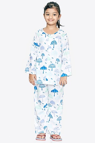 White Night Suit In Cotton For Girls by Nigh Nigh label