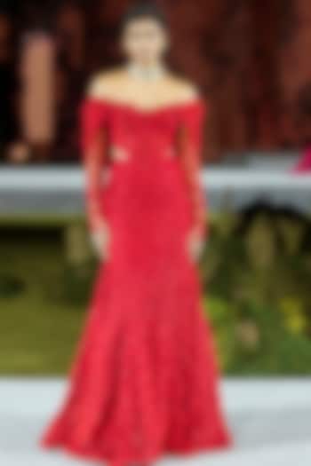 Red Tulle Bridal Lehenga Set by Mishru at Pernia's Pop Up Shop