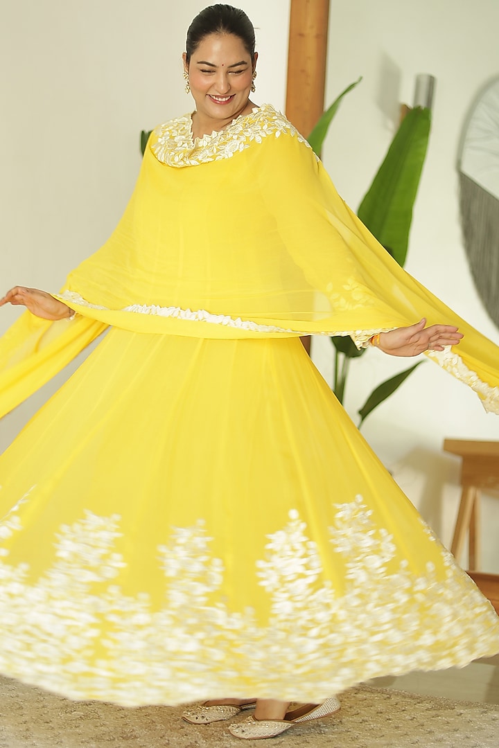 Yellow Georgette Thread Embroidered Anarkali Set by Bharat Adiani