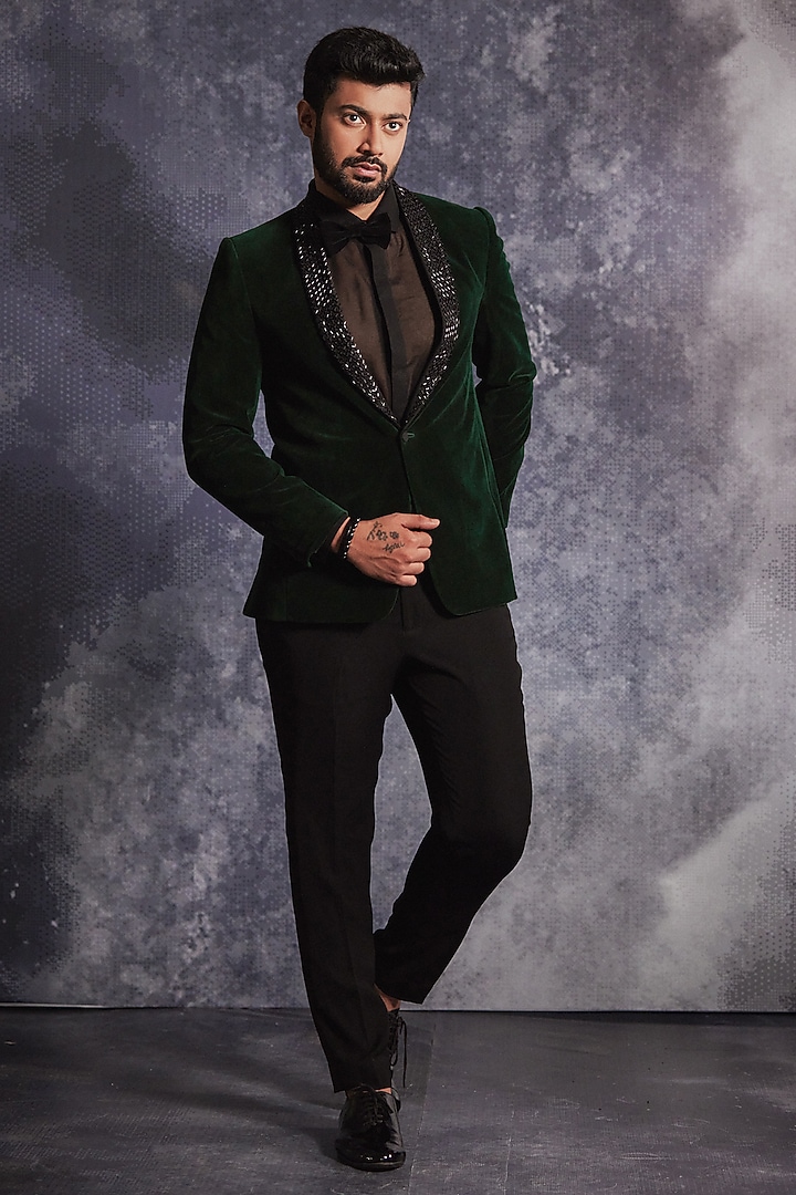 Topaz Green Velvet Glass Bead Embroidered Blazer Set by Varun Chakkilam Men at Pernia's Pop Up Shop