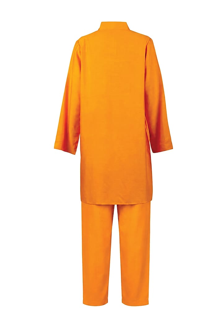 Yellow Polyester Satin Hand Embroidered Kurta Set For Boys by Les Petits at Pernia's Pop Up Shop