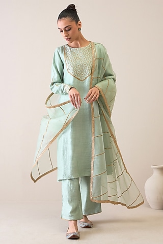 Aquamarine Viscose Raw Silk & Silk Organza Gota Embroidered Kurta Set by RoohbyRidhimaa