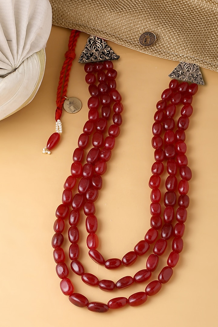 Red Glass Beaded Layered Mala by Cosa Nostraa