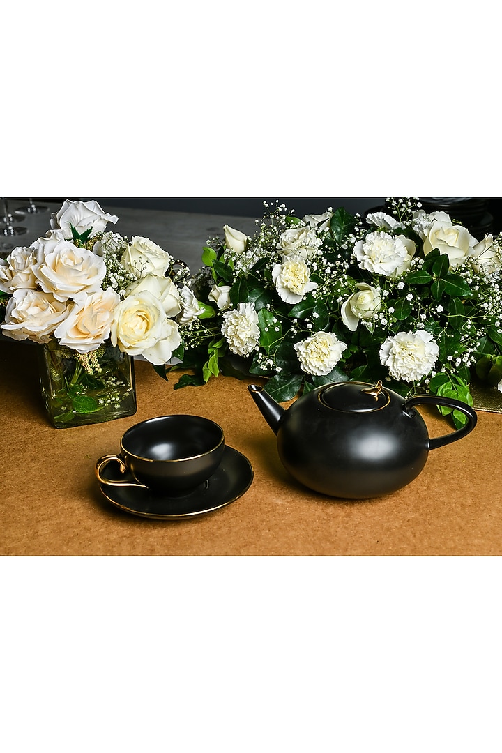 Matt Black Porcelain Tea Set by Home Struck at Pernia's Pop Up Shop