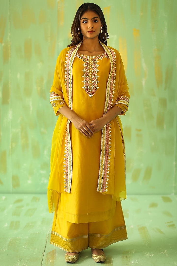 Ochre Yellow Embroidered Kurta Set by Pouli Pret
