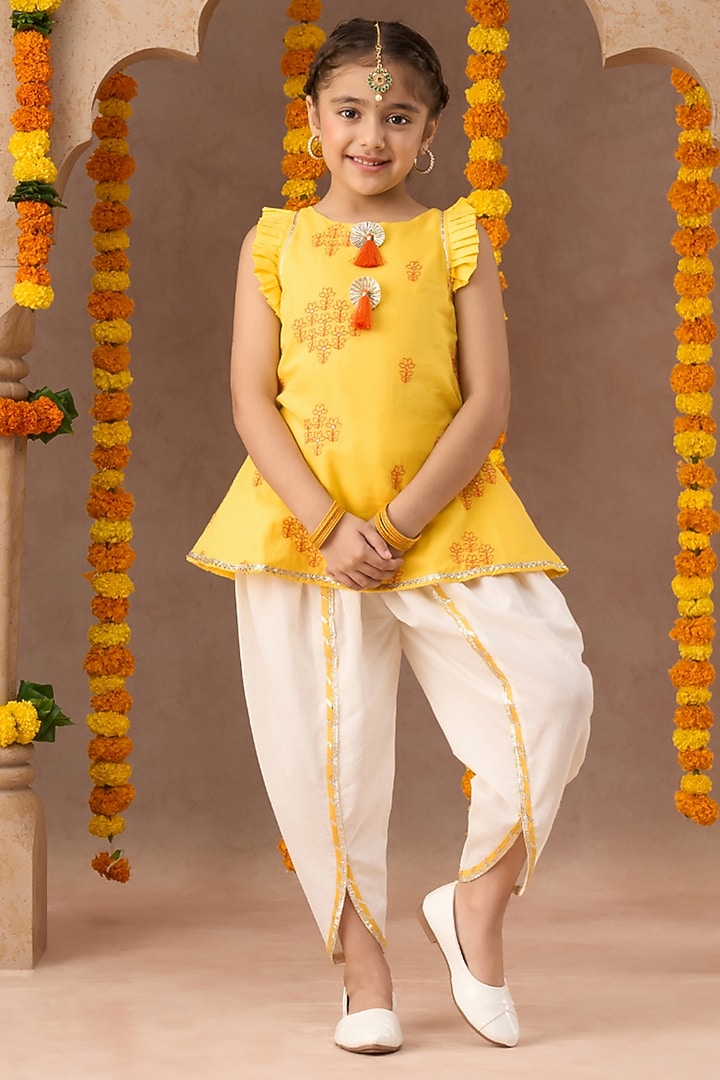Yellow Cotton Embroidered Kurta Set For Girls by Lil Drama at Pernia's Pop Up Shop