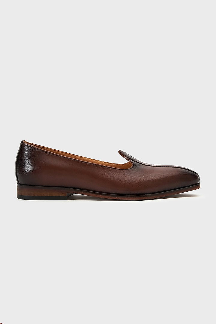 Brown Leather Nagras by Nauvab at Pernia's Pop Up Shop