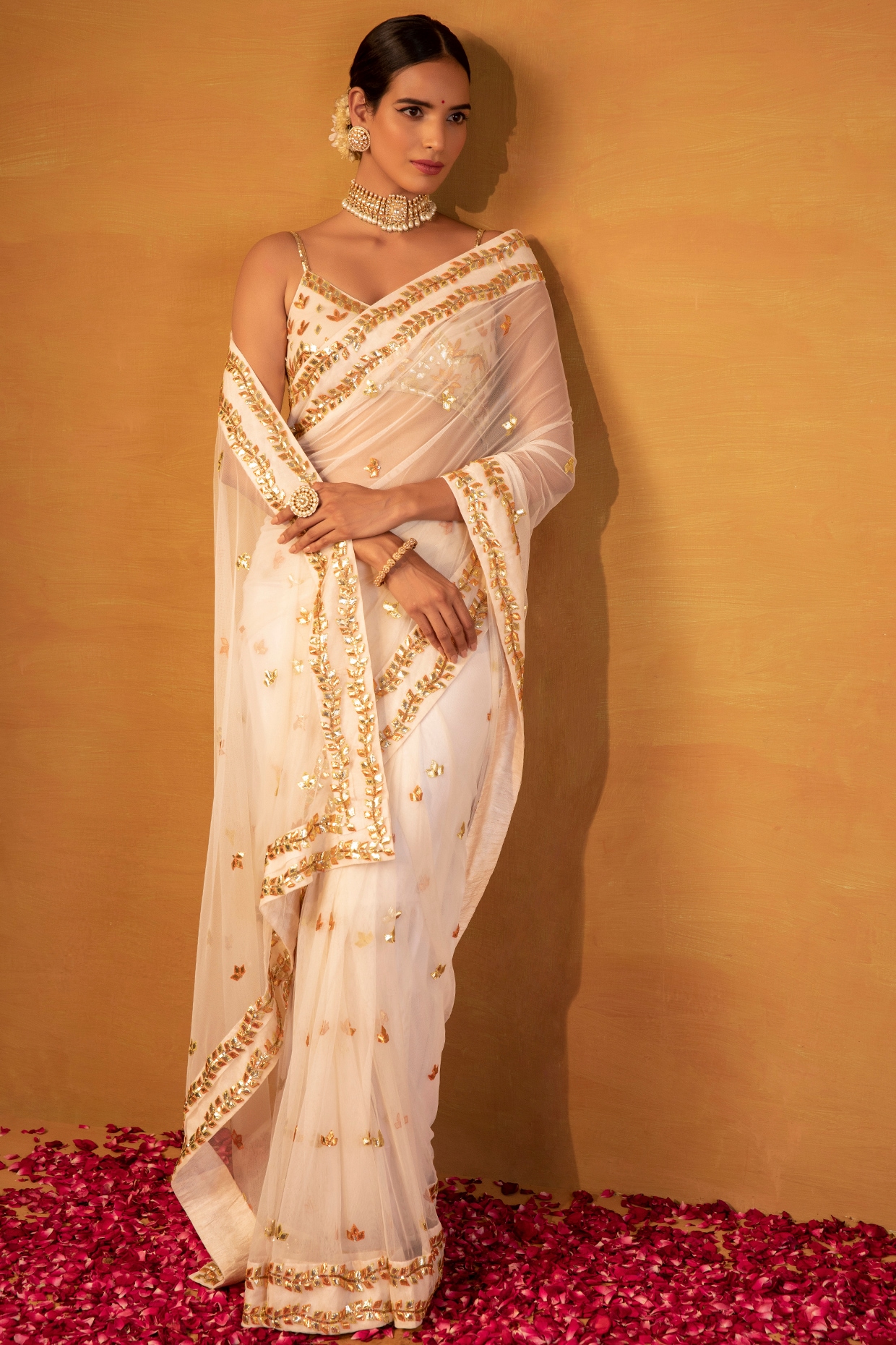 Buy LADYMINT Women White Embellished Chiffon Women'S Sarees Online at Best  Prices in India - JioMart.