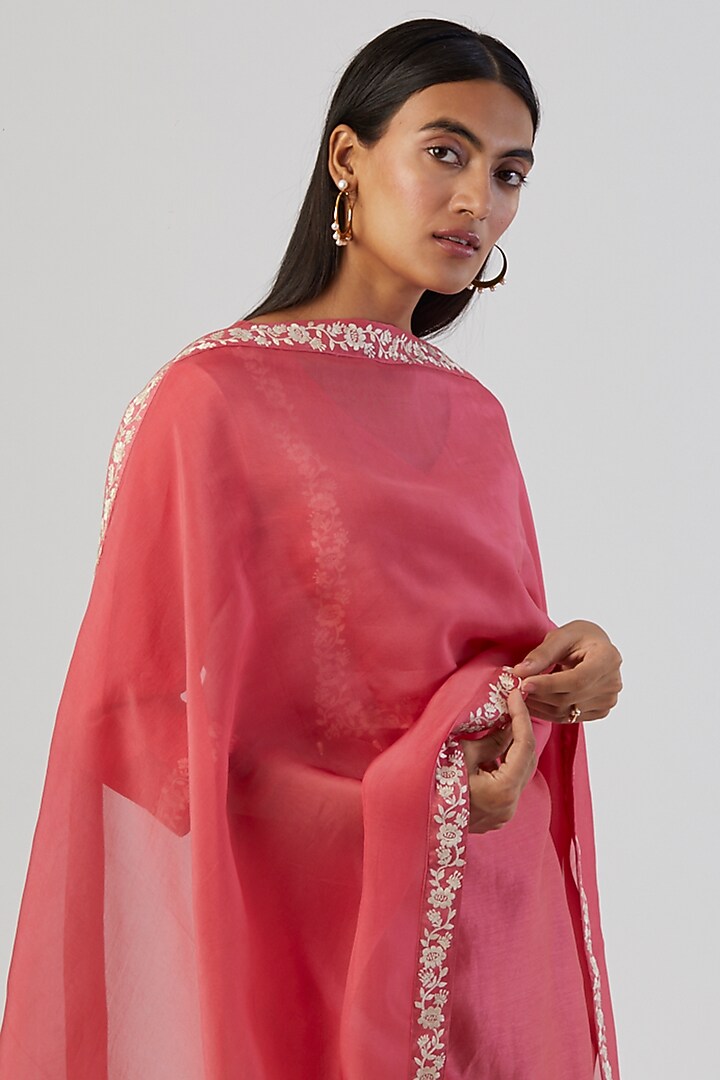 Coral Pink Embroidered Kurta Set by Alokik by Divya at Pernia's Pop Up Shop