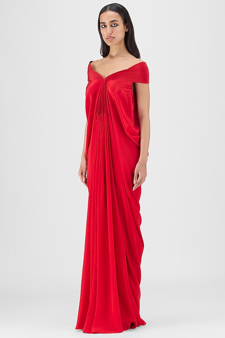 Red Chiffon Party Wear Gown by Amit Aggarwal at Pernia's Pop Up Shop