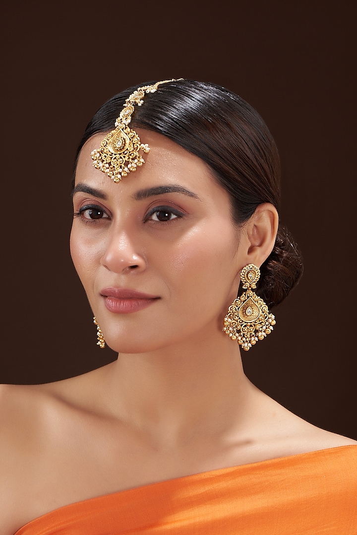 Gold Finish Kundan Polki Dangler Earrings With Maang Tikka by 20AM at Pernia's Pop Up Shop