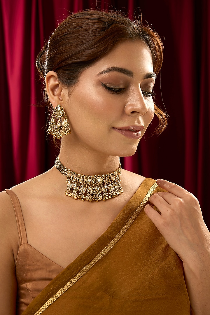 Gold Finish Kundan & Beaded Temple Choker Necklace Set by 20AM at Pernia's Pop Up Shop