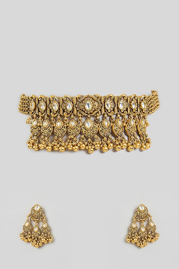 Gold Finish Kundan & Beaded Temple Choker Necklace Set by 20AM at Pernia's Pop Up Shop