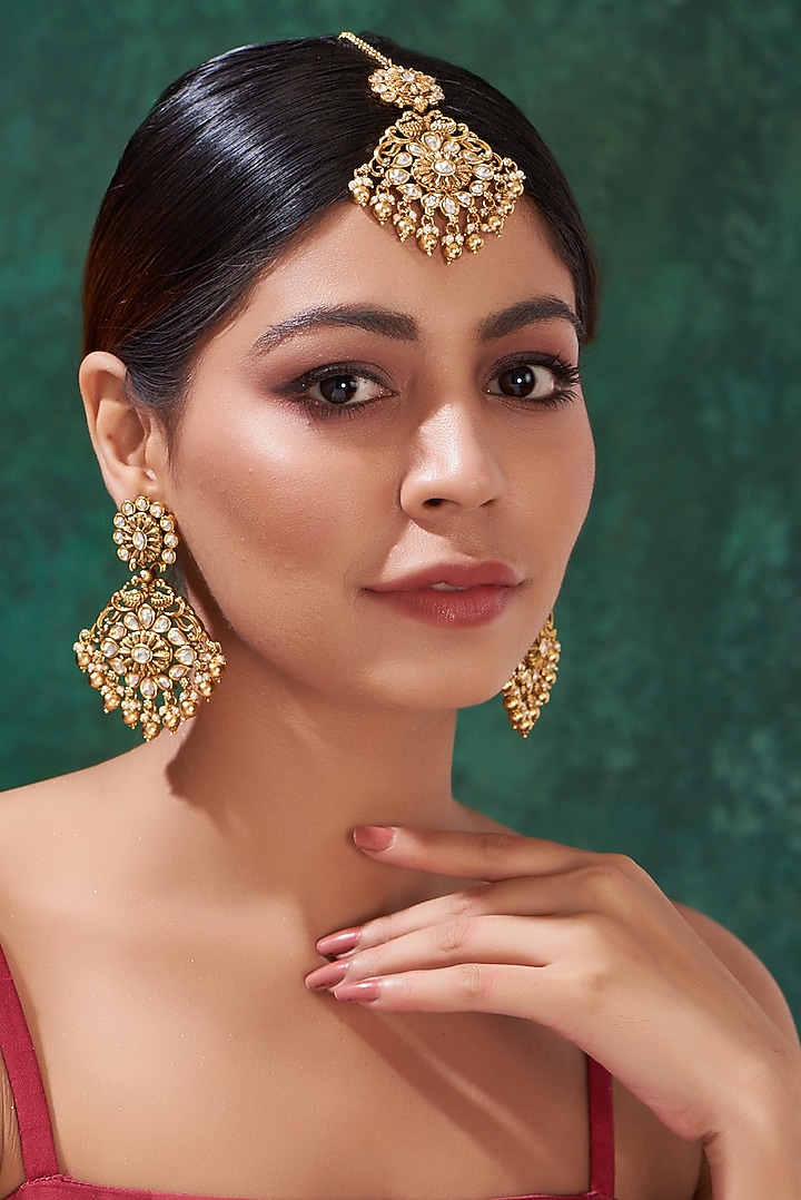 Gold Finish Kundan Polki & Metal Ball Dangler Earrings With Maangtikka by 20AM at Pernia's Pop Up Shop