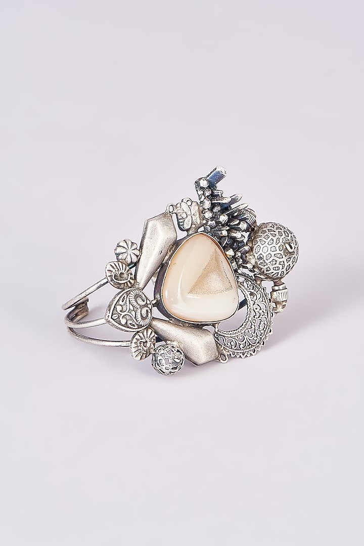 Silver Oxidized Finish White Stone Carved Bracelet by 20AM