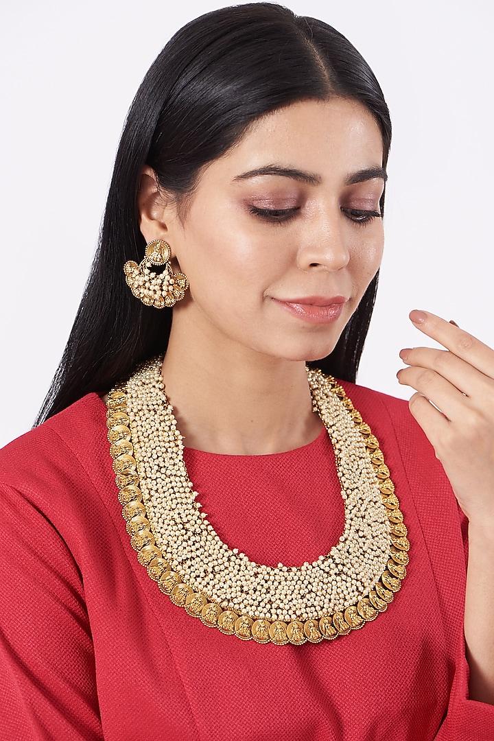 Gold Finish Synthetic Stone Necklace Set by 20AM