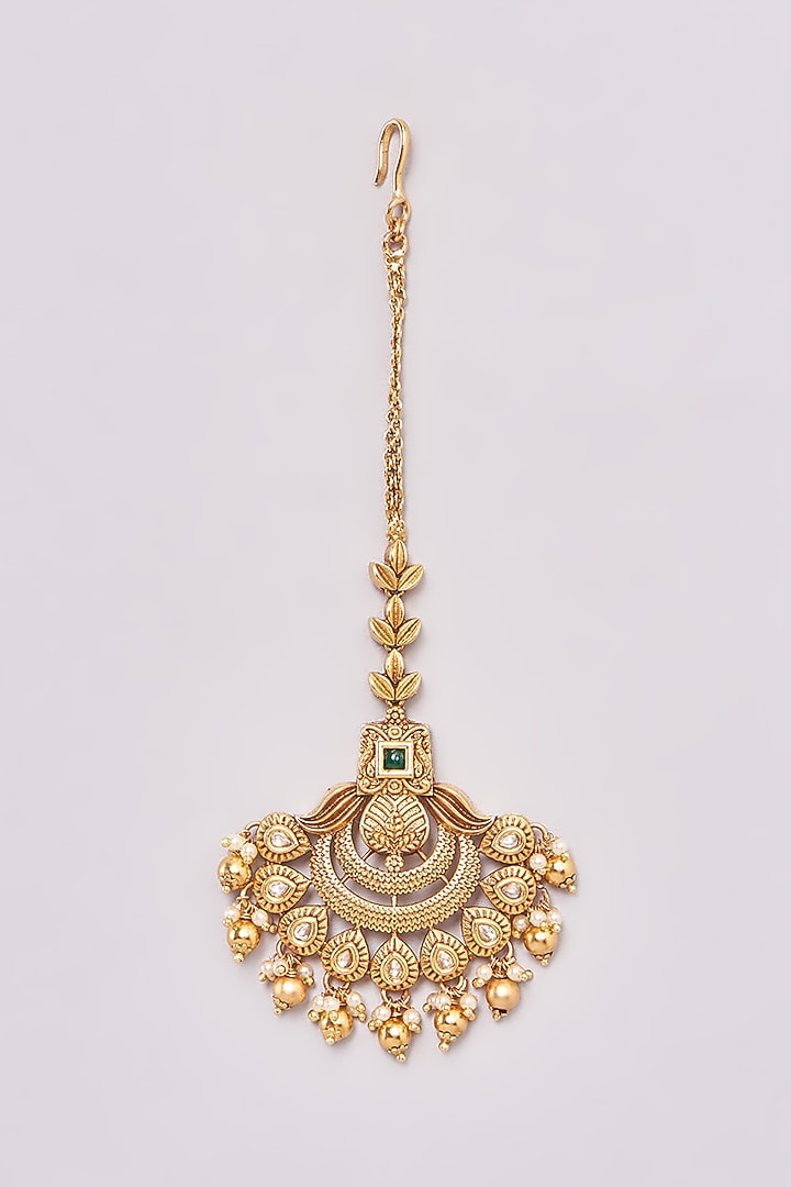 Gold Finish Kundan Polki & Green Stone Choker Necklace Set by 20AM at Pernia's Pop Up Shop
