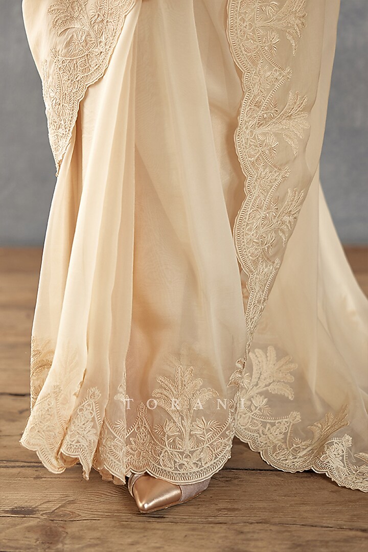 Beige Silk Organza Hand Embroidered Reception Saree Set by TORANI at Pernia's Pop Up Shop