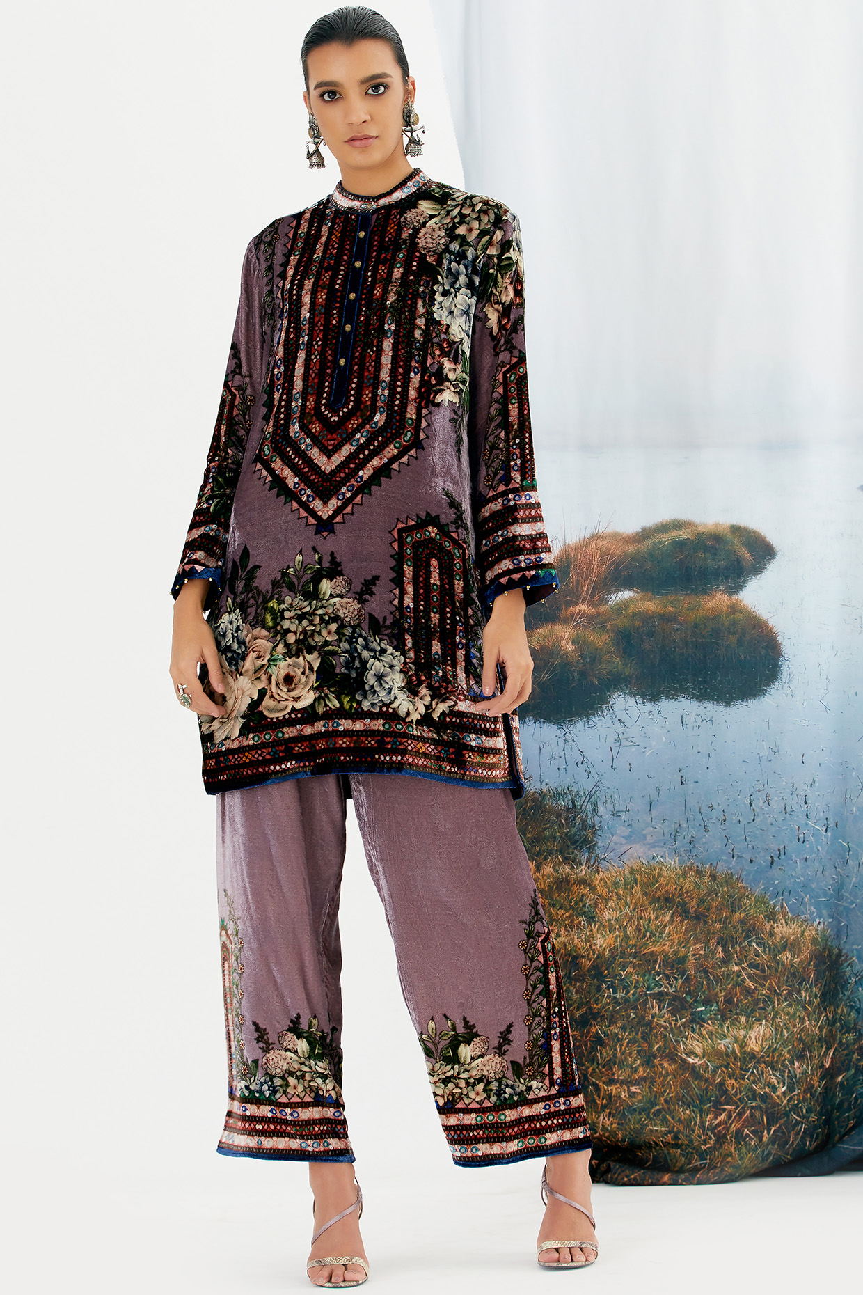 Lavender Printed Kurta by Rajdeep Ranawat at Pernia's Pop Up Shop