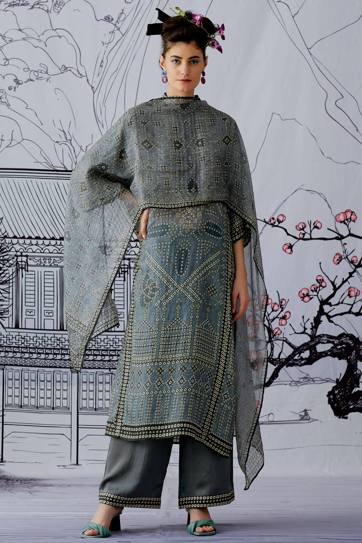 Charcoal Silk Paneled Kurta Set by Rajdeep Ranawat at Pernia's Pop Up Shop