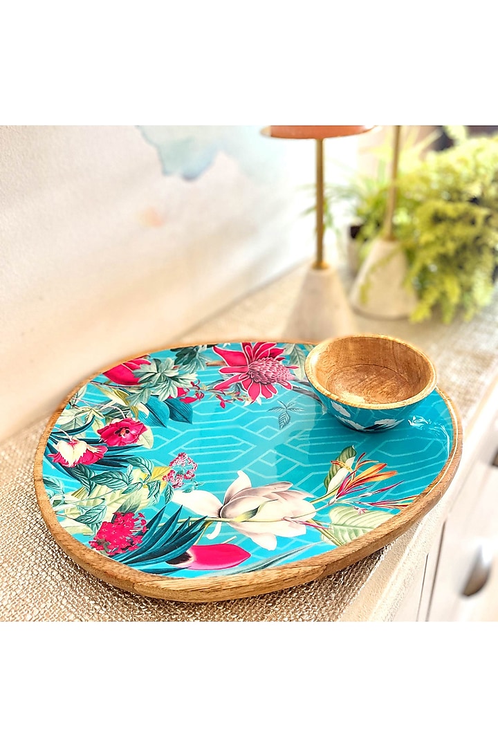 Turquoise Mango Wood Chilean Deco Plate & Bowl (Set Of 2) by Faaya Gifting at Pernia's Pop Up Shop