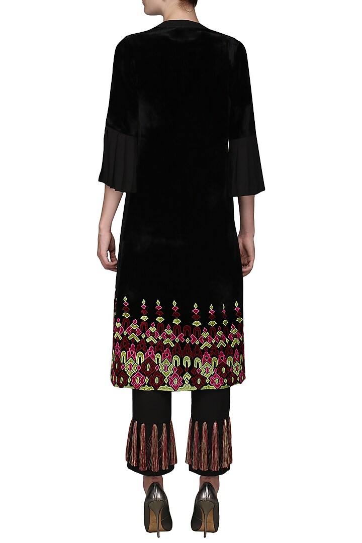 Black crop top with embroidered jacket and pants set available only at Pernia's Pop Up Shop.