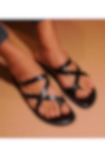 Black Leather Cross-Over Strapped Sandals by Dmodot