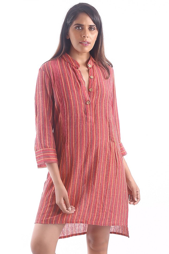 Red Kurta With Printed Stripes by 3X9T