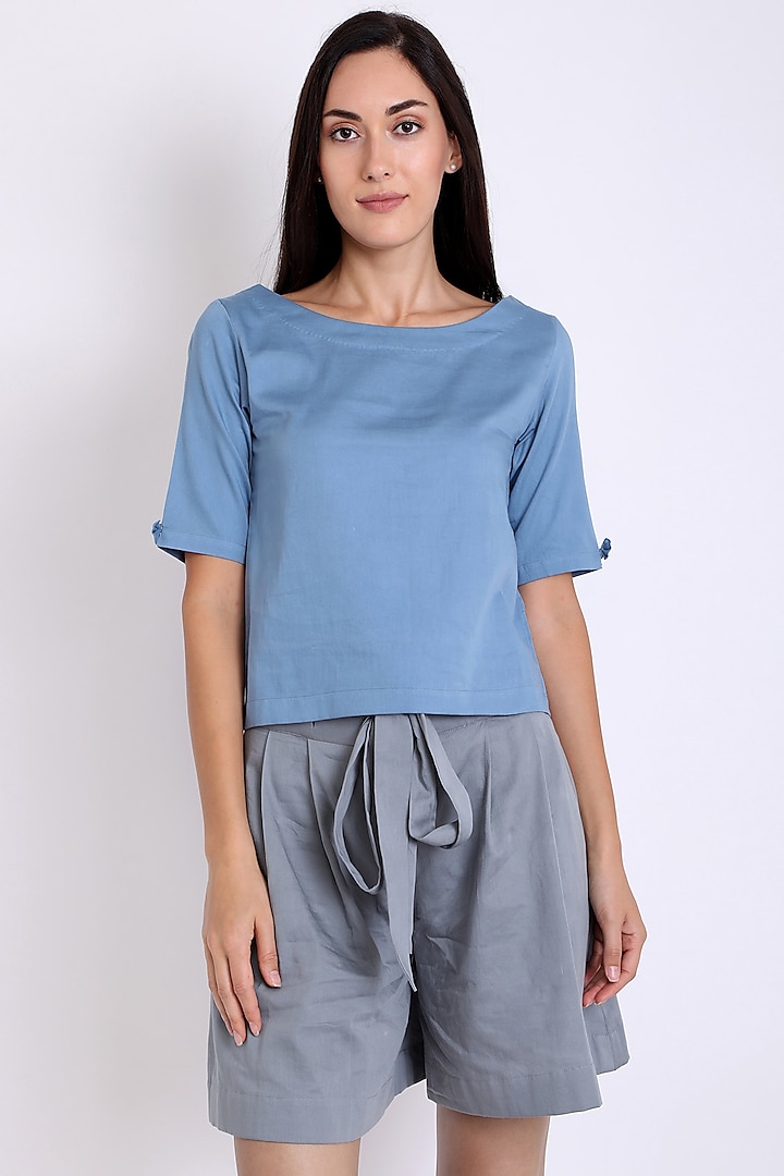 Blue Organically Dyed Top With Short Sleeves by 3X9T