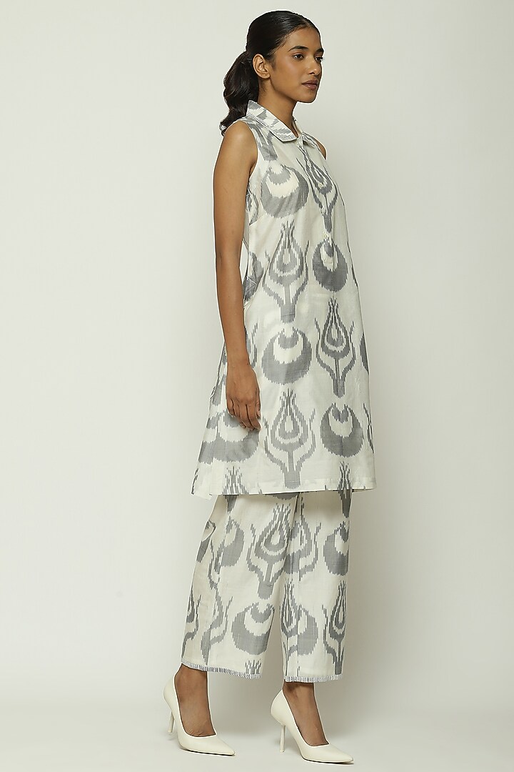 Ivory Cotton & Silk Ikat-Dyed Handwoven Tunic by Abraham & Thakore at Pernia's Pop Up Shop