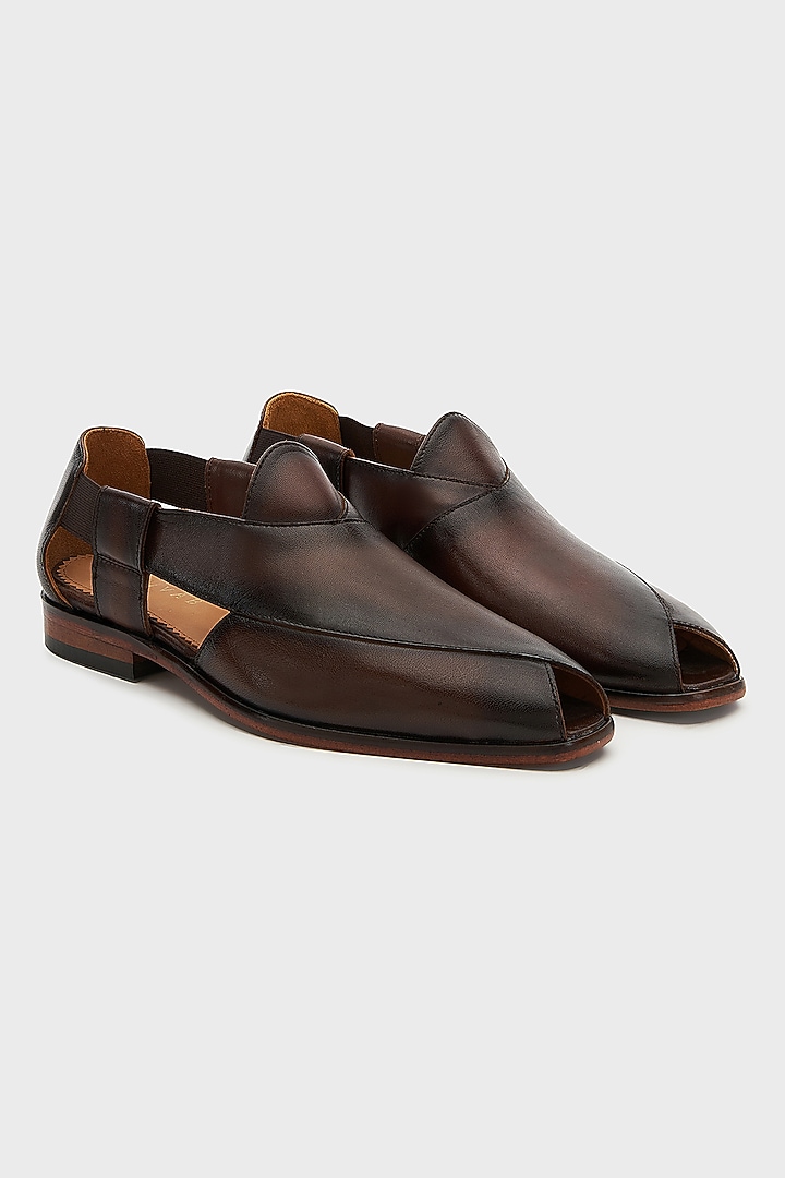 Brown Leather Peshawari Sandals by Nauvab at Pernia's Pop Up Shop