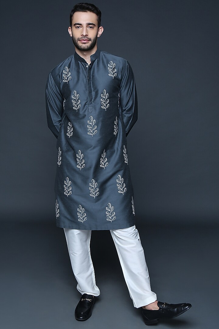 Charcoal Grey Embroidered Kurta Set by Sanjev Marwaaha Men at Pernia's Pop Up Shop