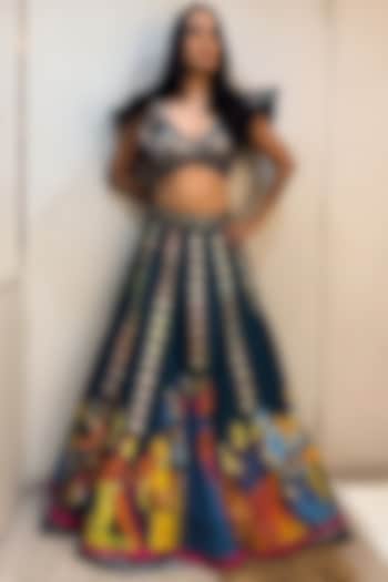 Green Embroidered Wedding Lehenga Set by Arpita Sulakshana at Pernia's Pop Up Shop