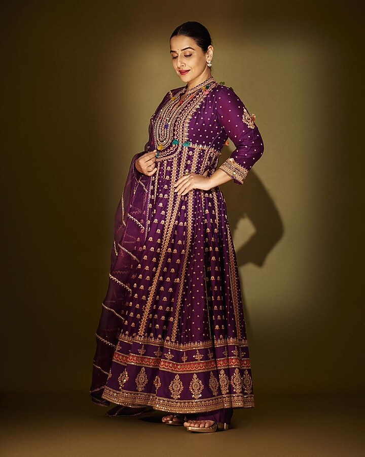 Purple Vegan Silk Embellished Kalidar Wedding Anarkali Set by SHRADDHA RAMBHIA at Pernia's Pop Up Shop