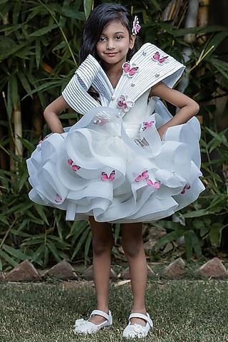 Off-White Butterfly Net Pearl Embellished Dress With Belt For Girls by PEAR BEAR