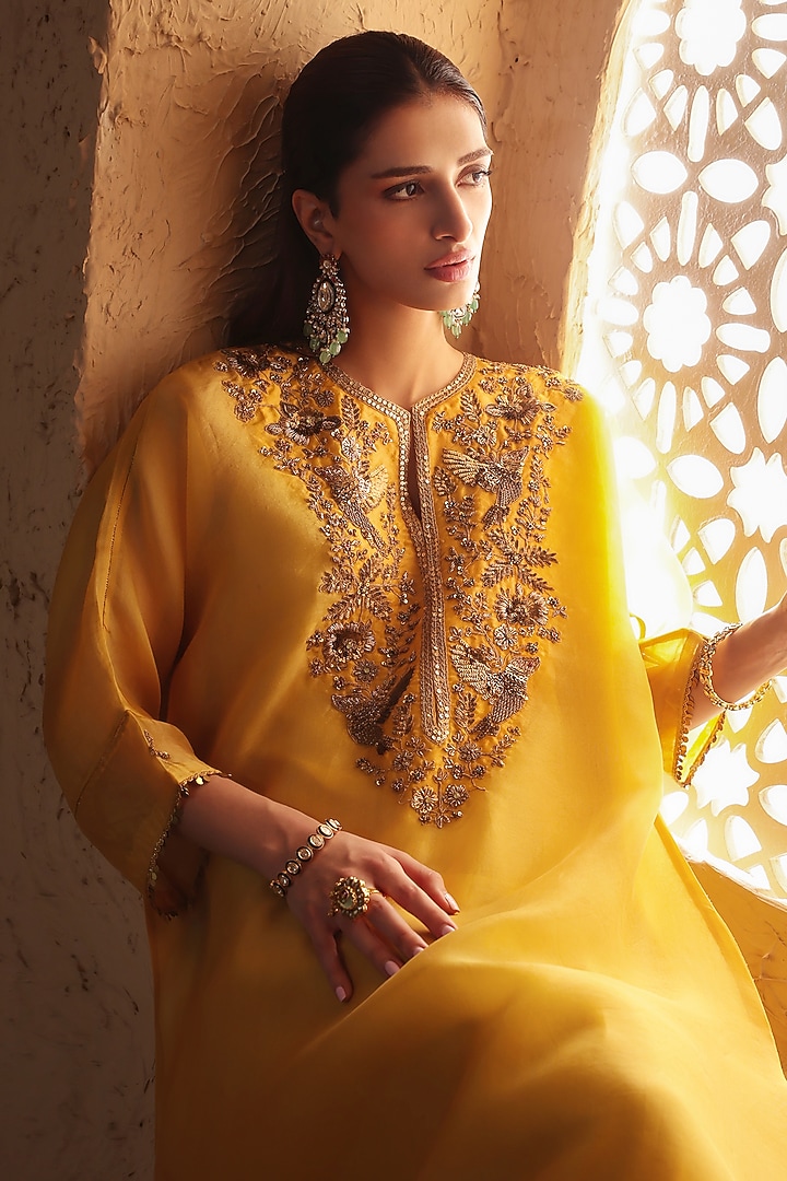 Yellow Organza & Silk Tencel Zardozi Embroidered Kurta Set by Niti Bothra at Pernia's Pop Up Shop