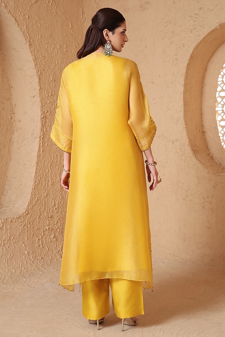 Yellow Organza & Silk Tencel Zardozi Embroidered Kurta Set by Niti Bothra at Pernia's Pop Up Shop