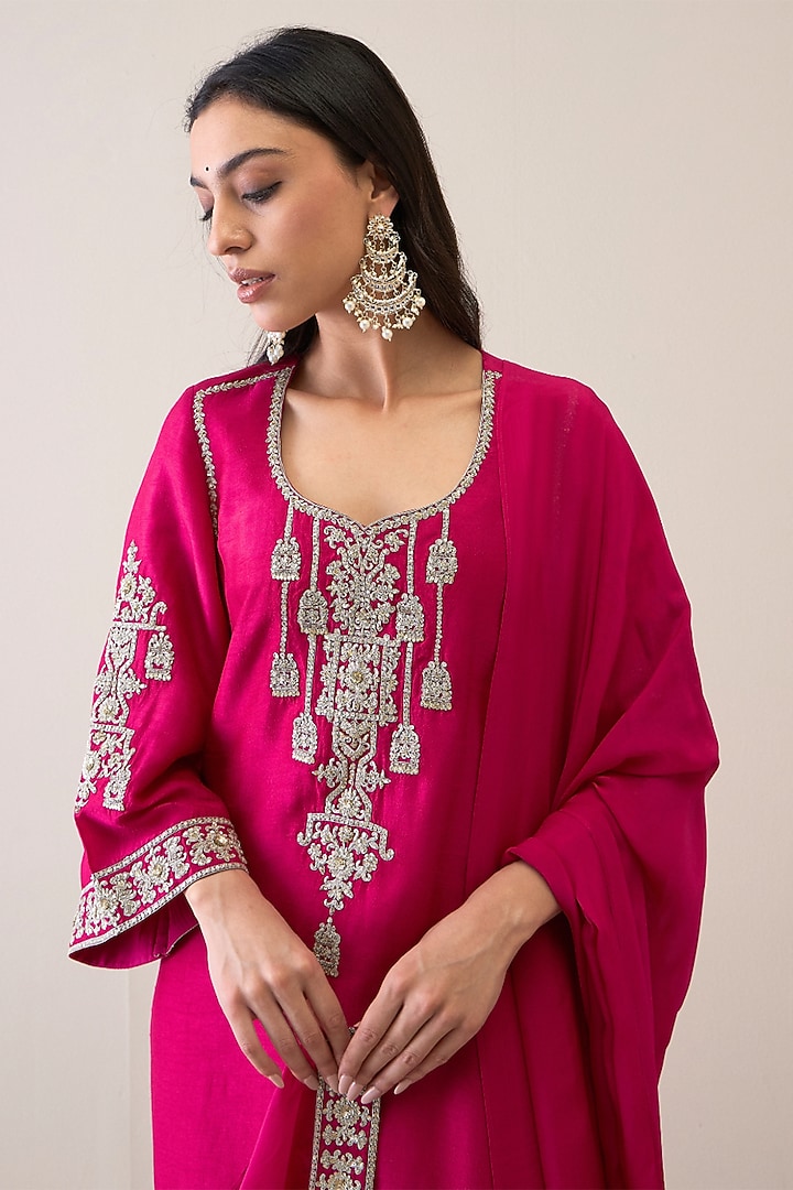 Magenta Viscose Raw Silk & Silk Organza Zari Hand Embroidered Kurta Set by RoohbyRidhimaa at Pernia's Pop Up Shop