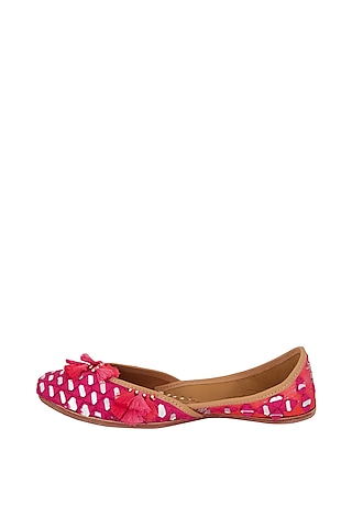 Pink Mirror Embroidered Juttis by 5 Elements