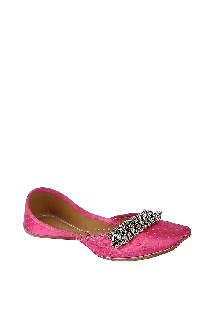 Pink Ghungroo Juttis by 5 Elements at Pernia's Pop Up Shop