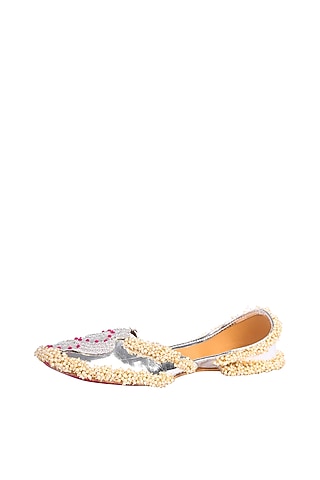 Silver Faux Leather Juttis by 5 Elements