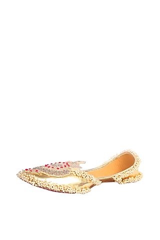 Gold Faux Leather Juttis by 5 Elements