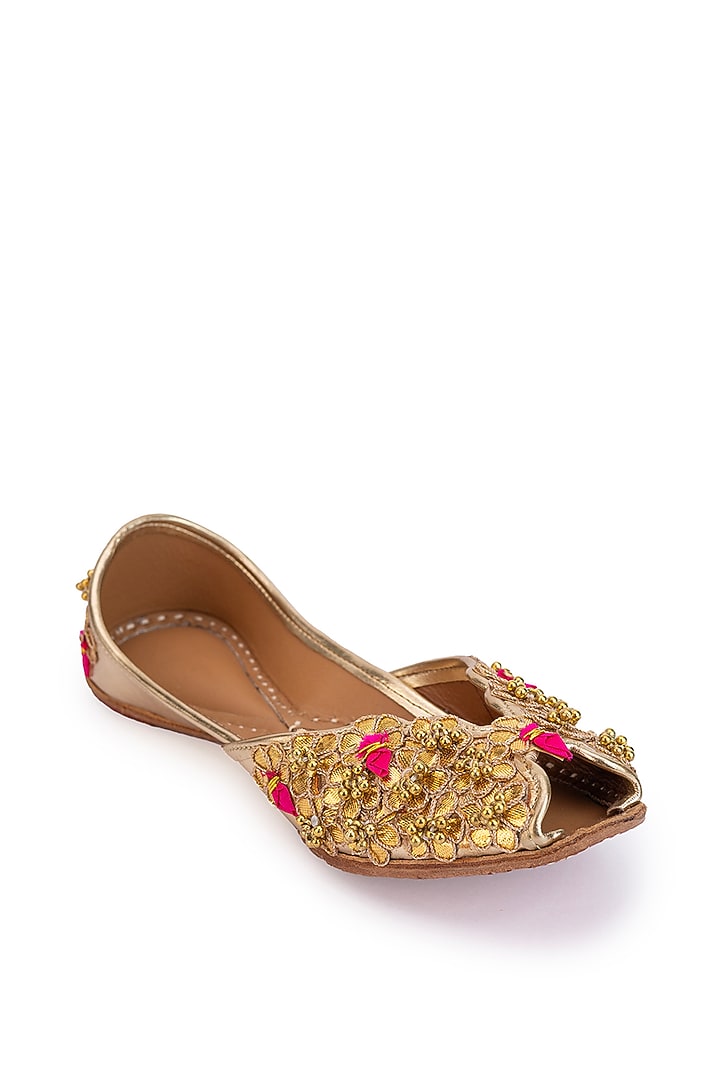 Gold Leatherette Gota Work Juttis by 5 Elements at Pernia's Pop Up Shop