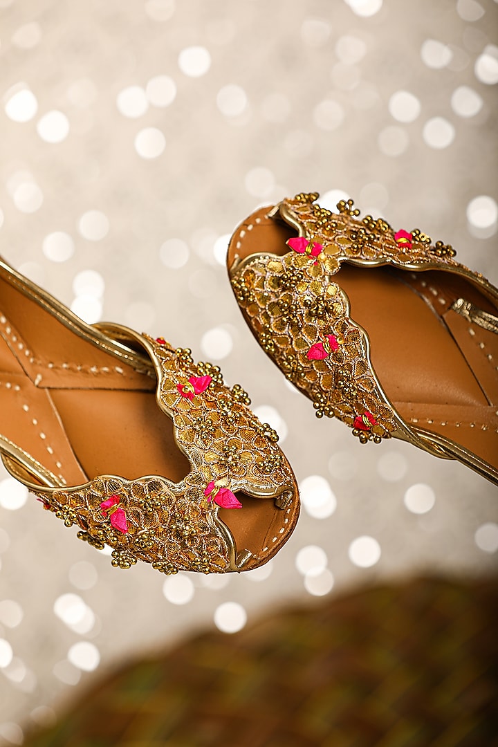 Gold Leatherette Gota Work Juttis by 5 Elements at Pernia's Pop Up Shop