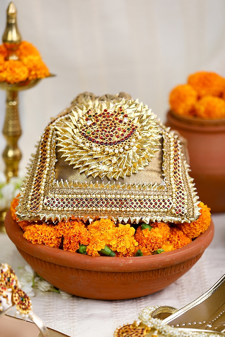 Gold Brocade Floral Motif Embroidered Potli Bag by 5 Elements at Pernia's Pop Up Shop