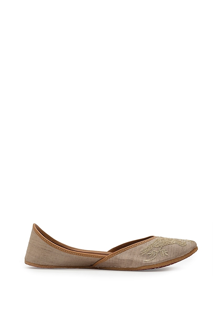 Beige Silk Juttis by 5 Elements