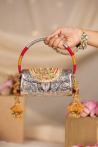 Silver Metallic Embroidered Handbag by 5 Elements
